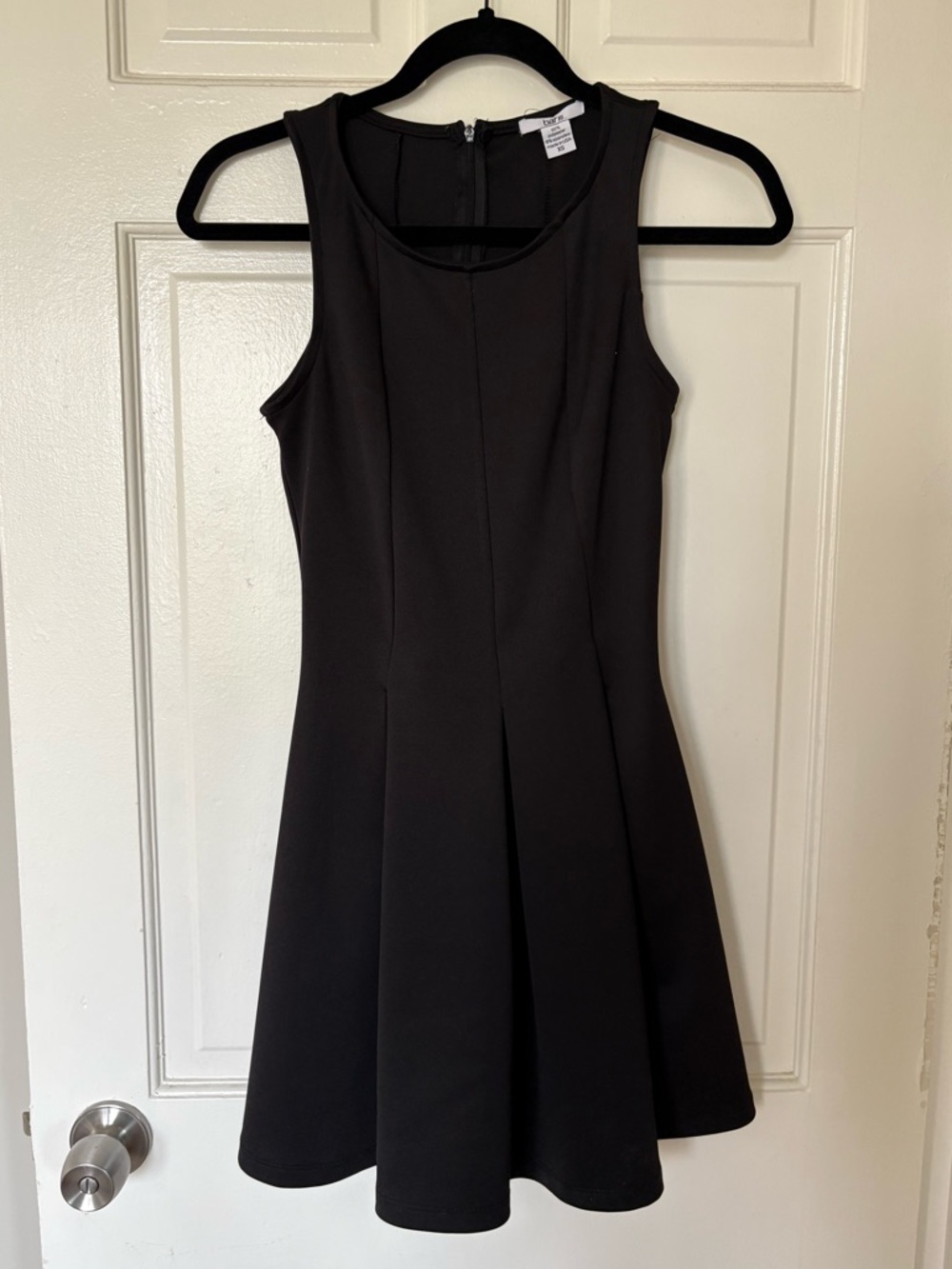 Black Sleeveless Fit-and-Flare Dress - Picture 3 of 5